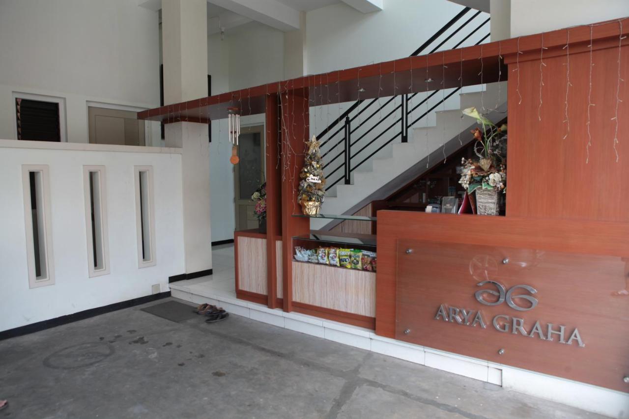 Arya Graha Semarang Hotel Buitenkant foto