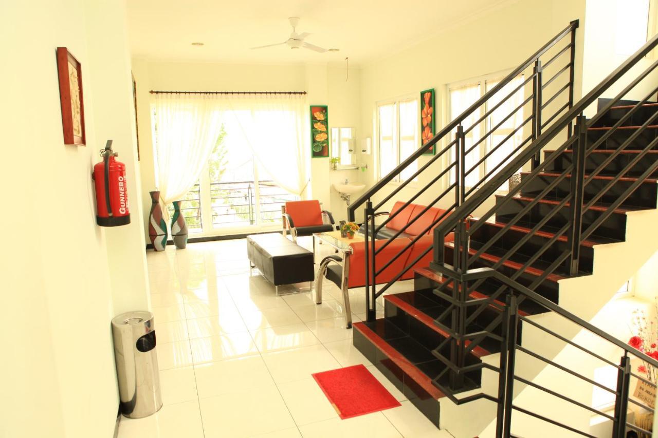 Arya Graha Semarang Hotel Buitenkant foto
