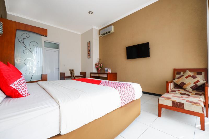 Arya Graha Semarang Hotel Buitenkant foto