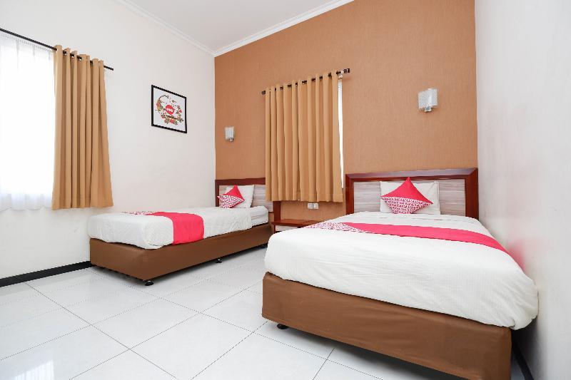 Arya Graha Semarang Hotel Buitenkant foto