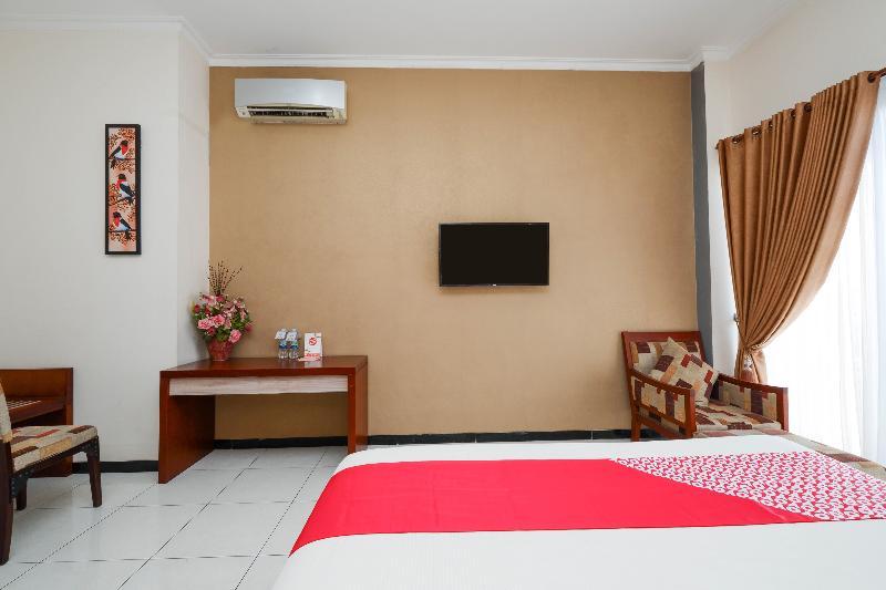 Arya Graha Semarang Hotel Buitenkant foto