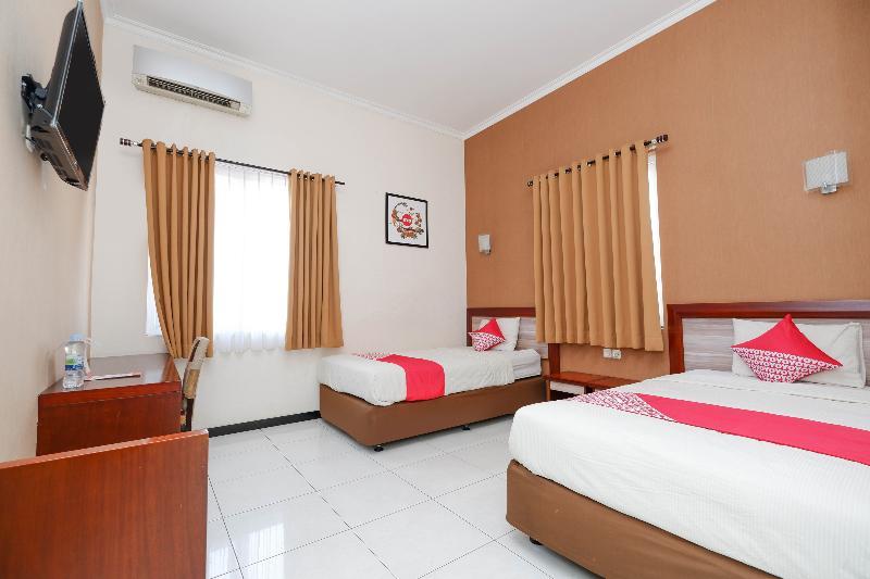 Arya Graha Semarang Hotel Buitenkant foto